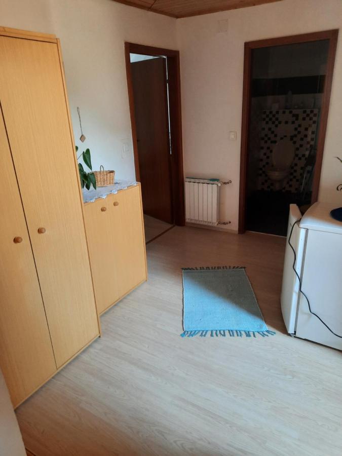 Apartament Sobe Tanja Podbrdo Zewnętrze zdjęcie